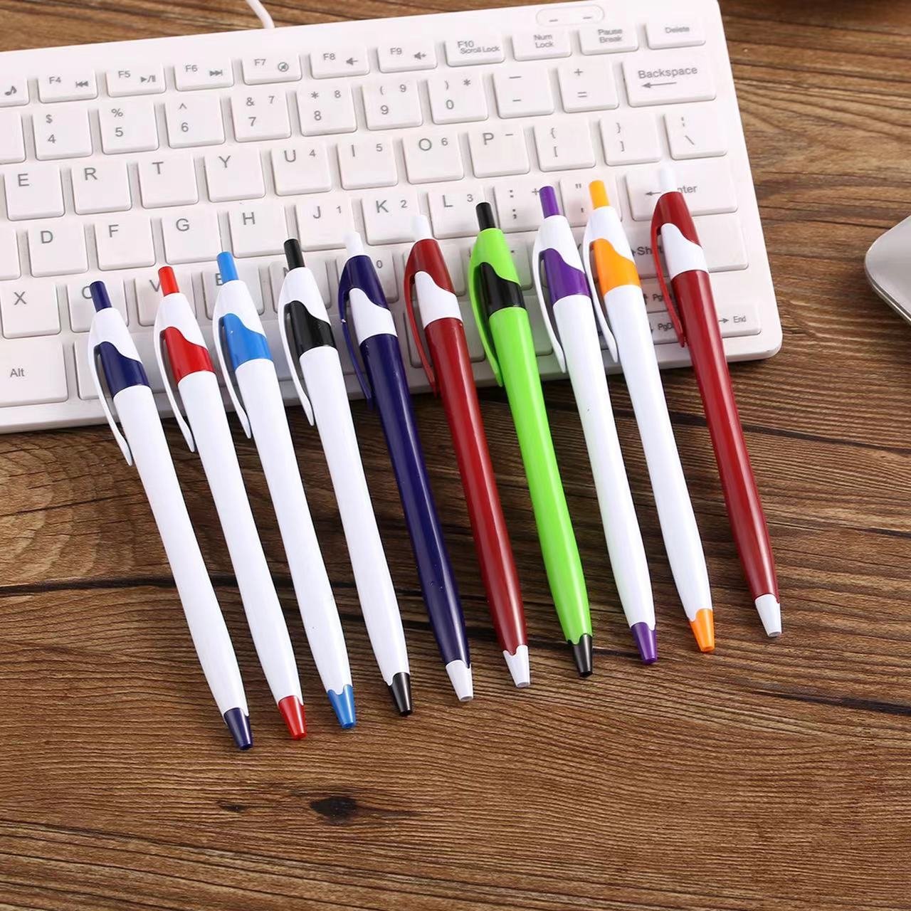 Wholesale Custom Promotional Advertising Plastic Pens Blank With Logo White Ballpoint Pen