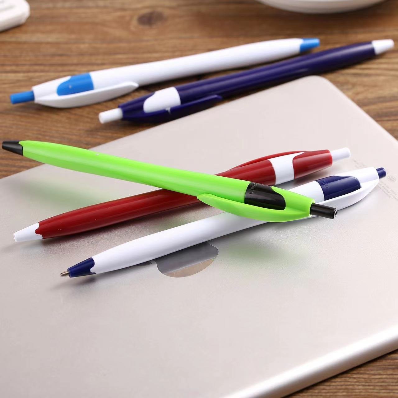 Wholesale Custom Promotional Advertising Plastic Pens Blank With Logo White Ballpoint Pen