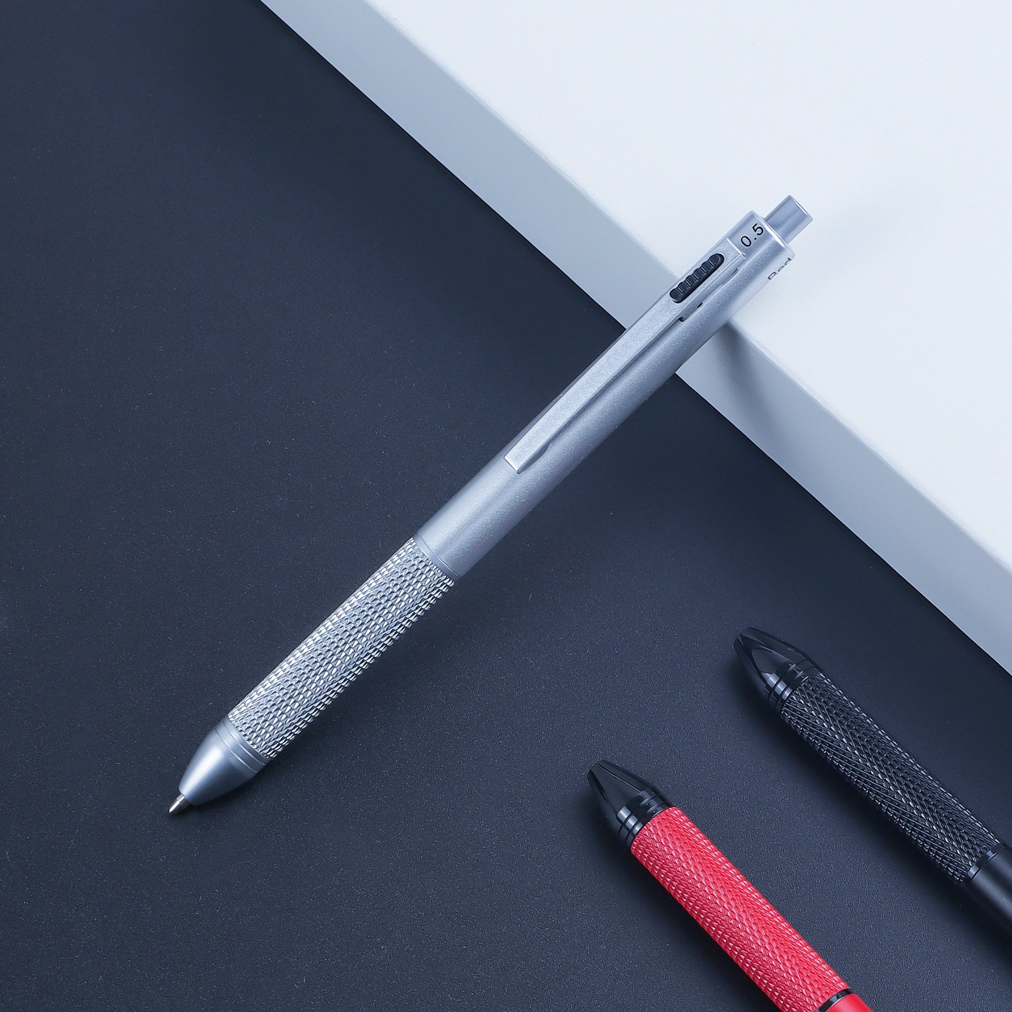High Quality 4 in 1 Multifunction Metal Pen with Gravity Sensing Ballpoint for Luxury Promotion Gifts