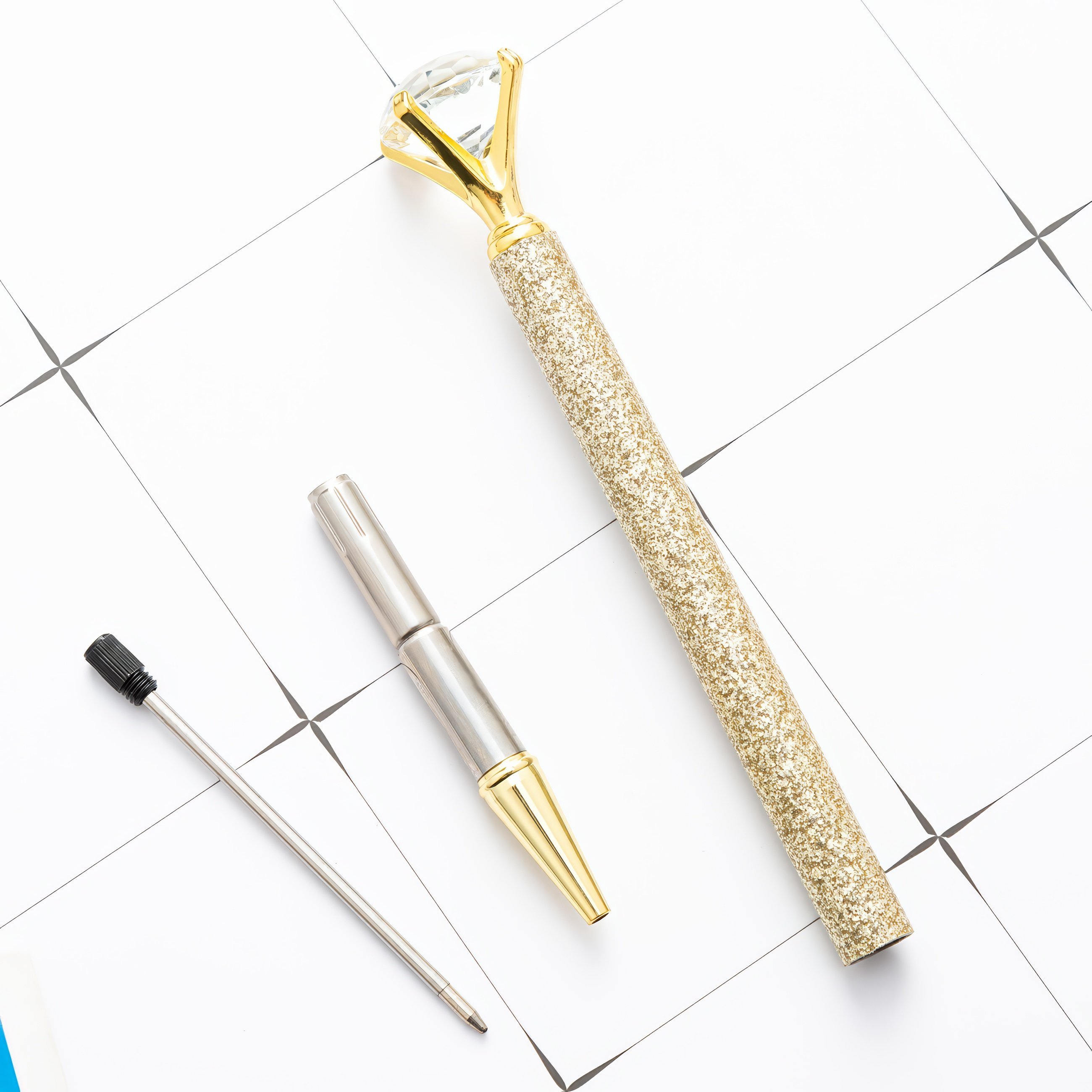 Most Popular Custom Logo Crystal Diamond Metal Ballpoint Pen 1.0mm Writing Width Novel Business Advertising Promotion Logo Pen