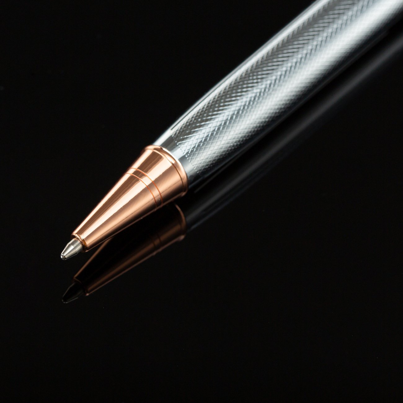 Luxury Promotional Metal Ball Pen With Logo Customized Advertising Ballpoint Pen Engraving