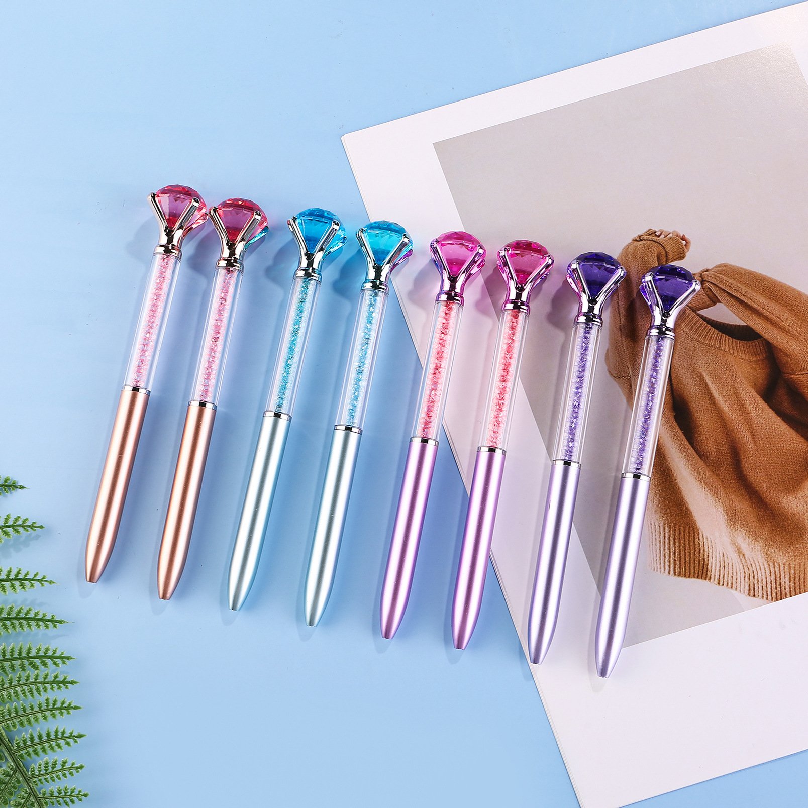 HOT Sale Custom Logo Plastic Pens Simple Plastic Advertising Student Promotional Company Gifts Diamond Ballpoint Pen