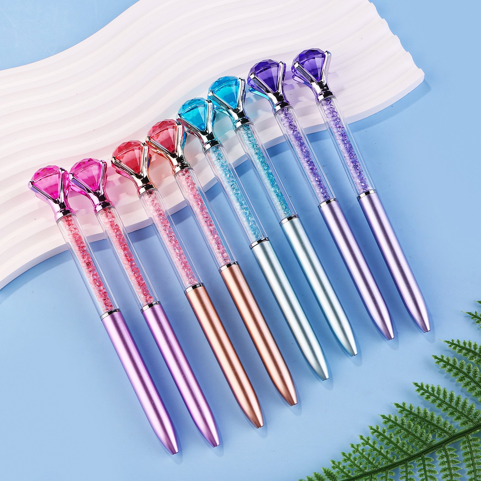 HOT Sale Custom Logo Plastic Pens Simple Plastic Advertising Student Promotional Company Gifts Diamond Ballpoint Pen