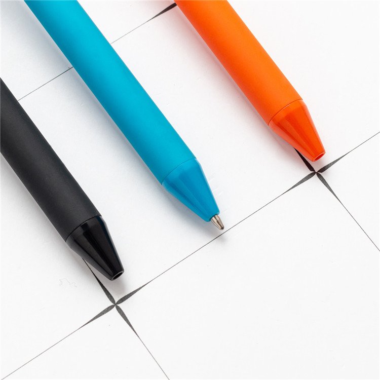 Custom Logo Ballpoint Pen Flexible Design Plastic Caneta for Promotions