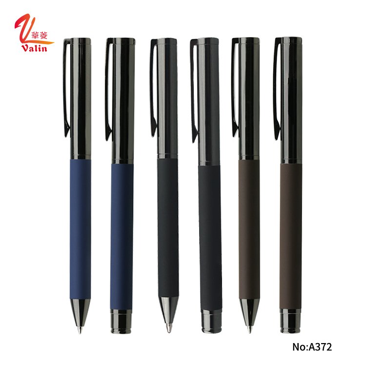 Business Style Metal Gun Black Ballpoint Pen with Rubber Finished Soft Barrel