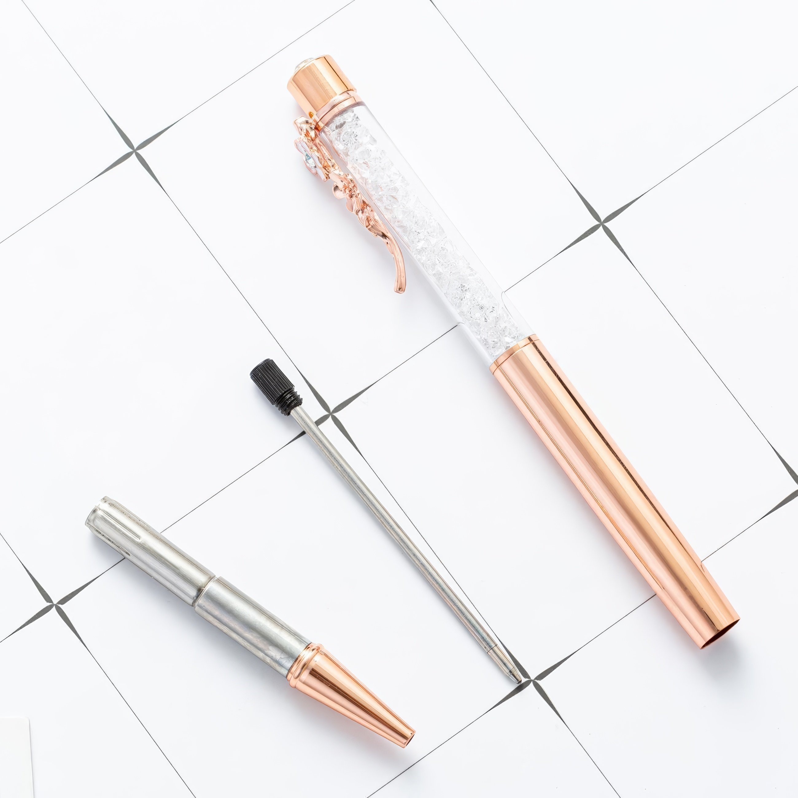 Hot Sale Luxury Personalised Rose Gold Floral Pens Custom Logo Metal Ballpoint Pencils 1.0mm Writing Novelty Business Gift