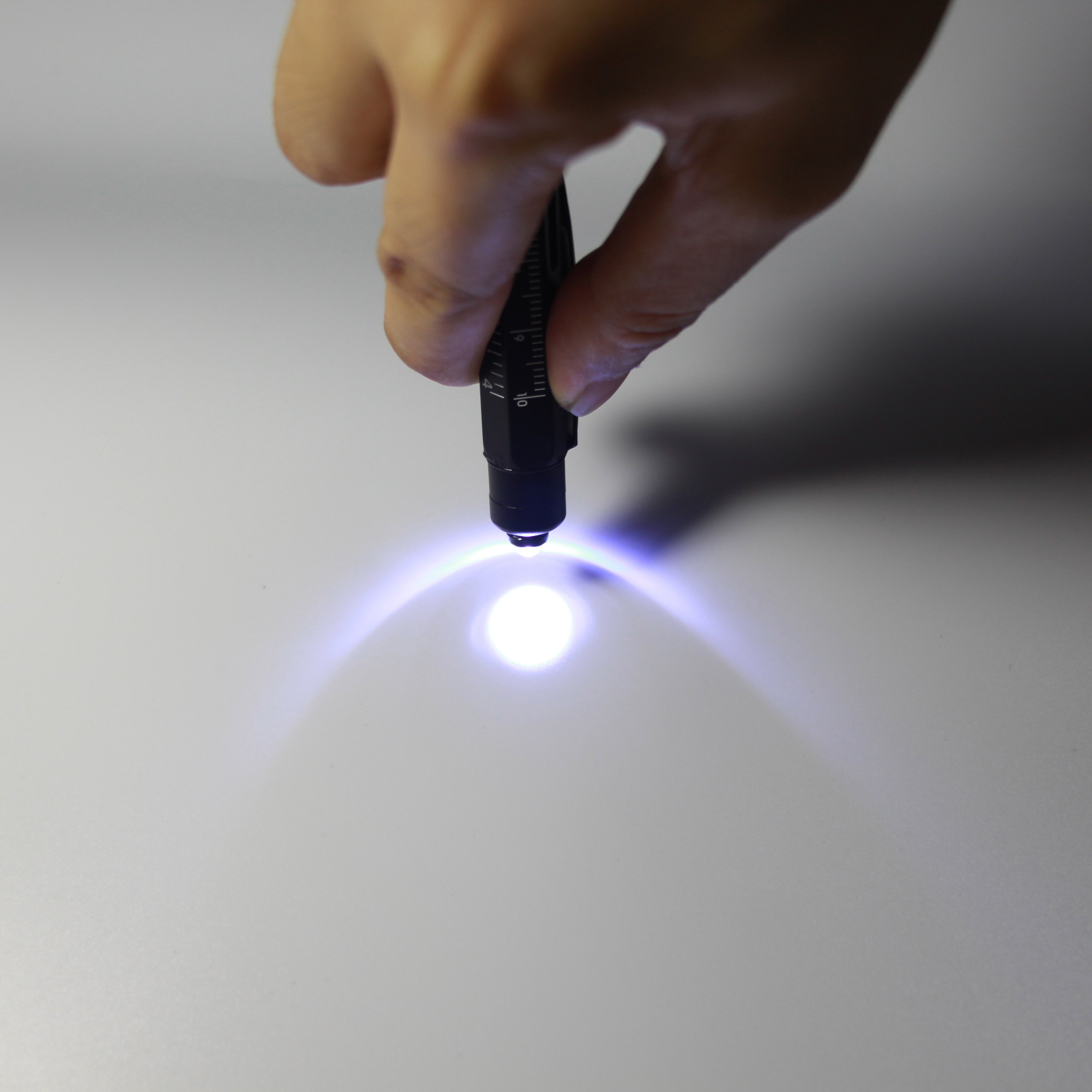 9 in 1 Wholesale Metal Pen with Level and Screwdriver Tool Ballpoint Pen Customized Pen