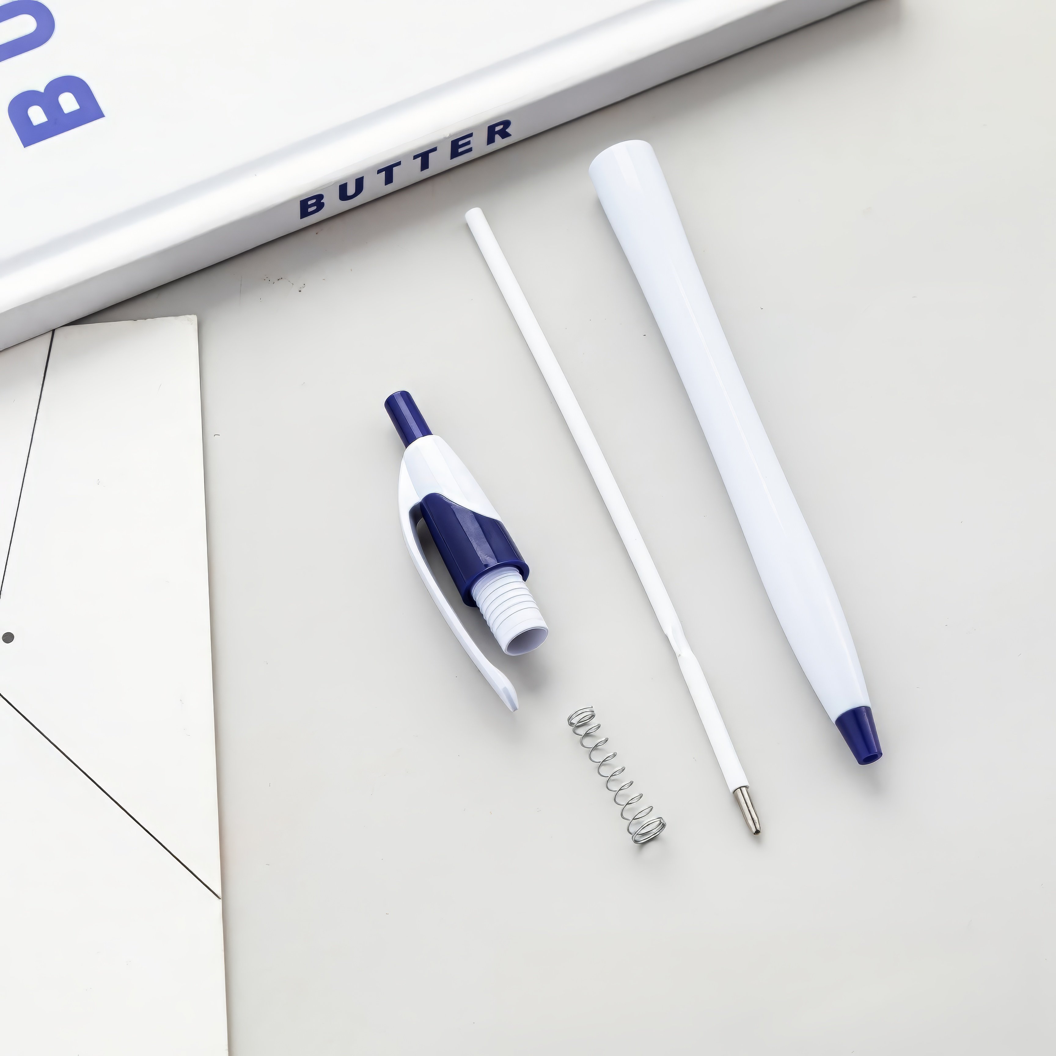 Custom Promotional Very Cheap Ball Pen Logo Click Plastic Gift Ballpoint Pen School Office Supplies Stationery Advertising Metal