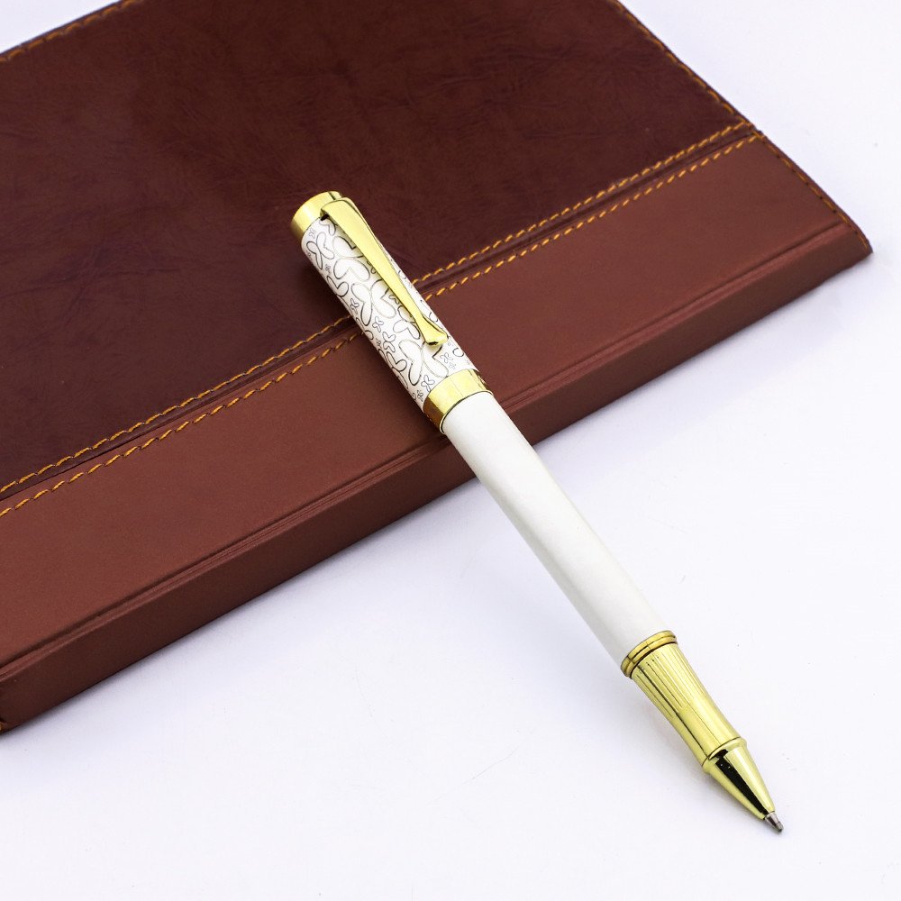 Wholesale Kawaii Ball Pen Gift School Stationery Kids Cute Anime Custom Multi-color Plastic Cartoon Ballpoint Pens