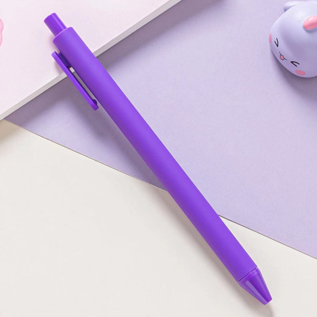 Hot sale korean Style Cheap Macaron color simple gift plastic ball pen pink hotel ballpoint pen