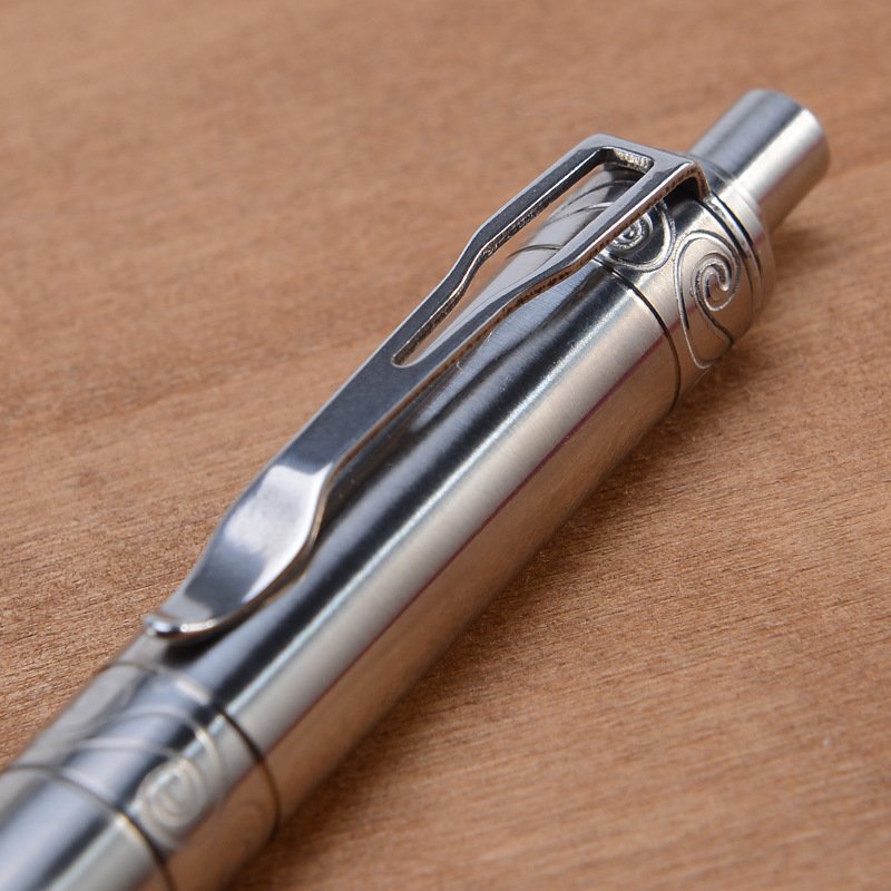 Self Defence Tactical Pen Personalized Concave-convex Clip Carved Tungsten Bolt Gun Action Titanium Pen with Engrave Logo