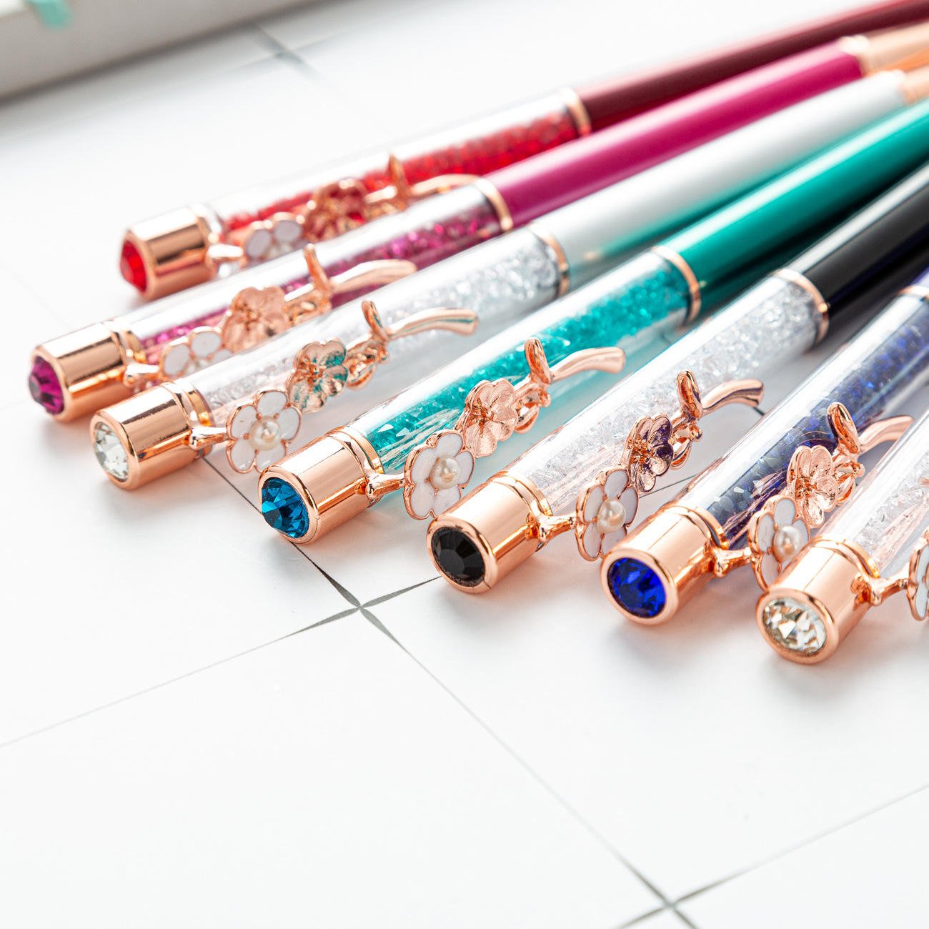 New Crystal Metal Flower Clip 1.0mm Ballpoint Pens Diamond Crystal Pen