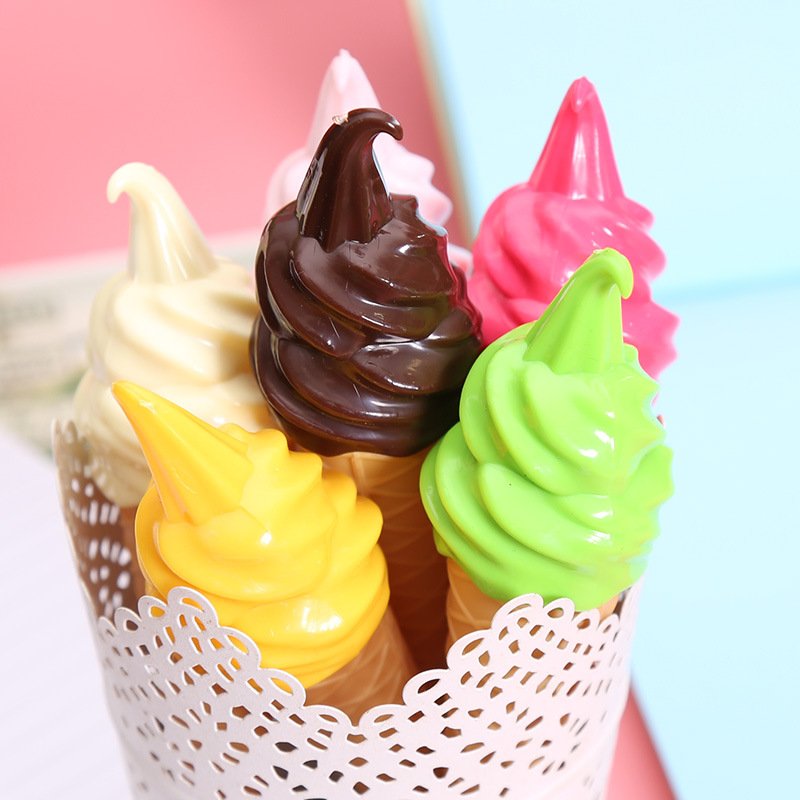 Manufacturer Wholesale Cute Creative Ice Cream Shape Ballpoint Pen Children Gift Black Ink Plastic Ball Pen