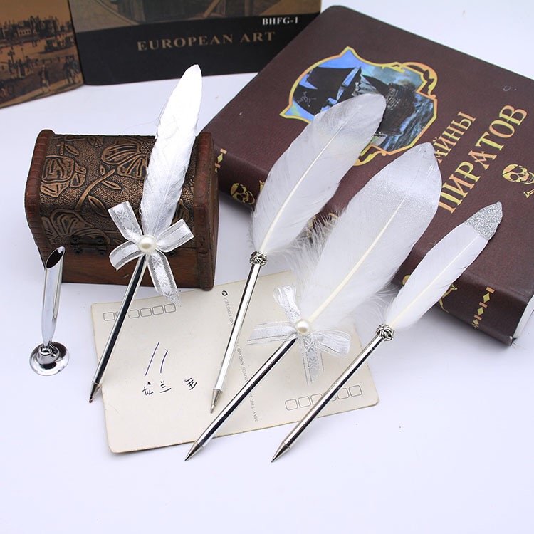 Wholesale retro Vintage Quill Dip Gold white calligraphy Feather Ballpoint Pen for Writing Signature Gift Wedding Party Supply