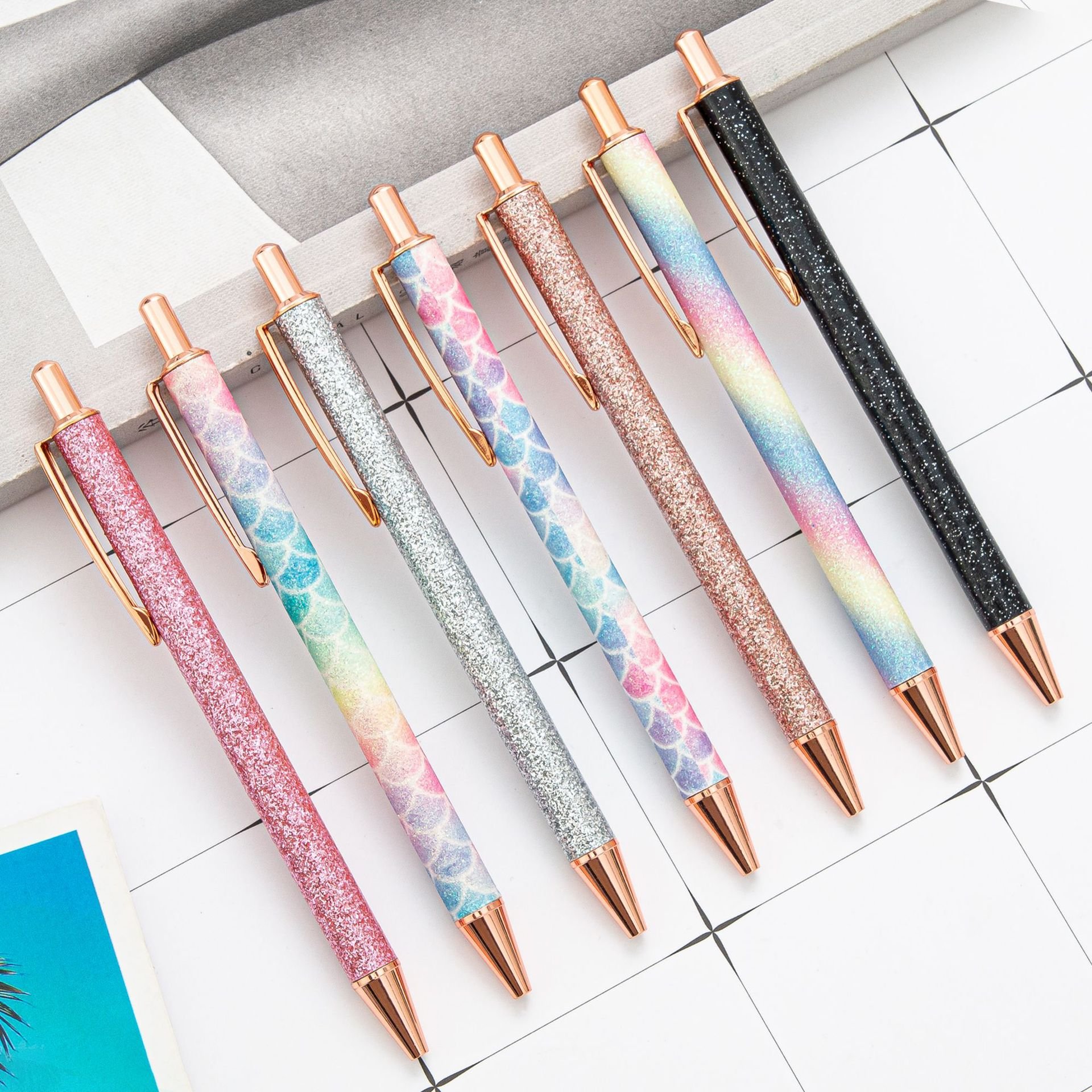 Shiny sequins wholesale high-quality metal plastic ballpoint pens Kawaii gifts with custom logo