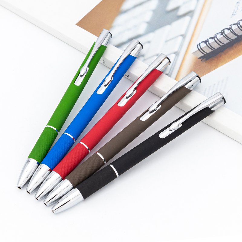 new model rubber coated aluminium metal ballpoint pen with clip metal ball pen with custom logo