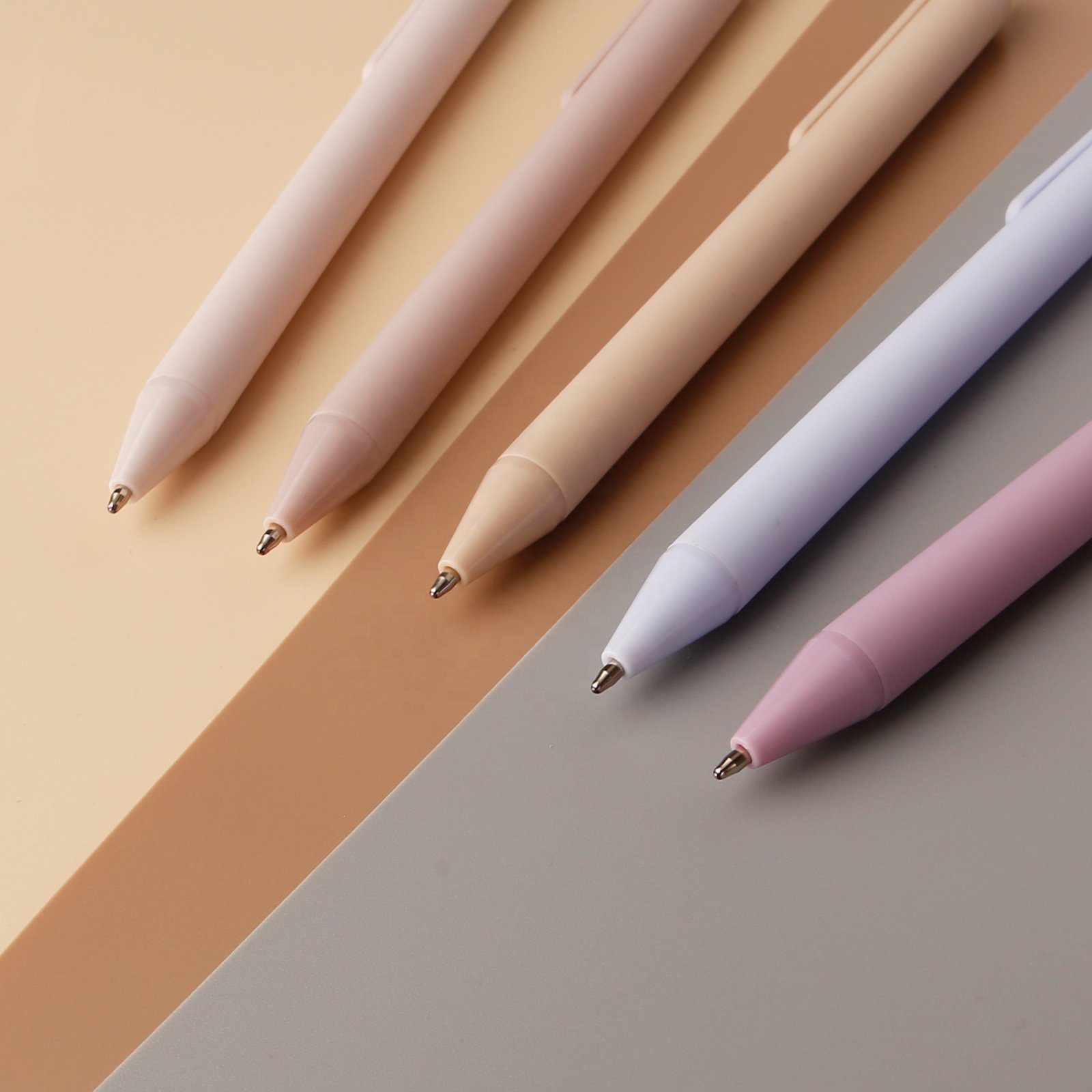Hot-Selling Soft Rubber Plastic Click Ballpoint Pens with Print Hotel Custom Logo