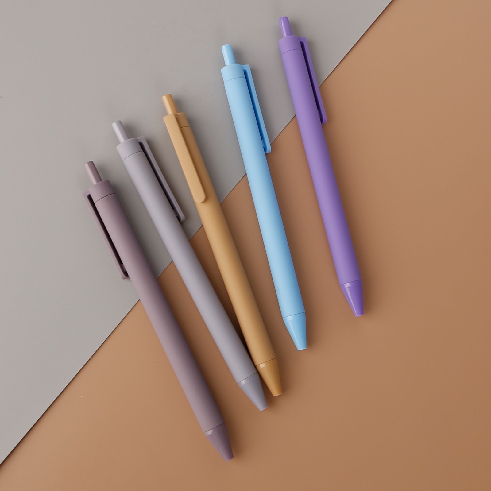 Hot-Selling Soft Rubber Plastic Click Ballpoint Pens with Print Hotel Custom Logo