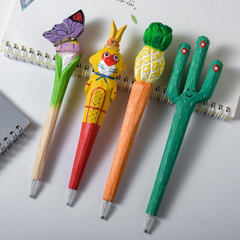 New animal Giraffe Elephant Cute Cartoon Animal Pen Hand Carved Creative Wood Carving Pen DIY Gel Pen Creative Kids Stationary