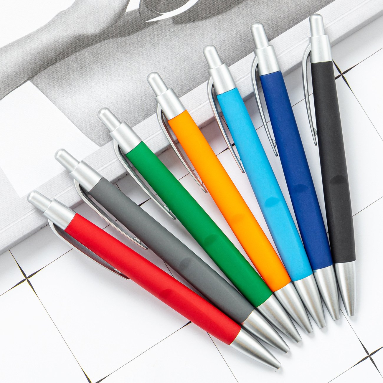mega hot sell promotion custom logo ballpoint pen plastic rubber click hotel cheapest pen customization ball pen with logo