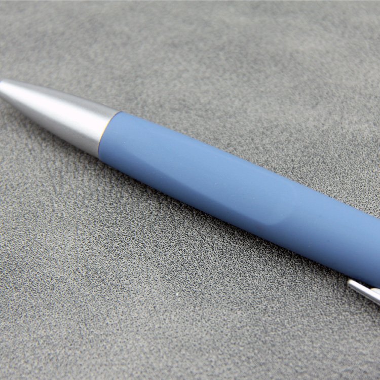 Custom Logo Ballpoint Pens Rubber Coating Writing Hotel Pen Customized Ball Pen