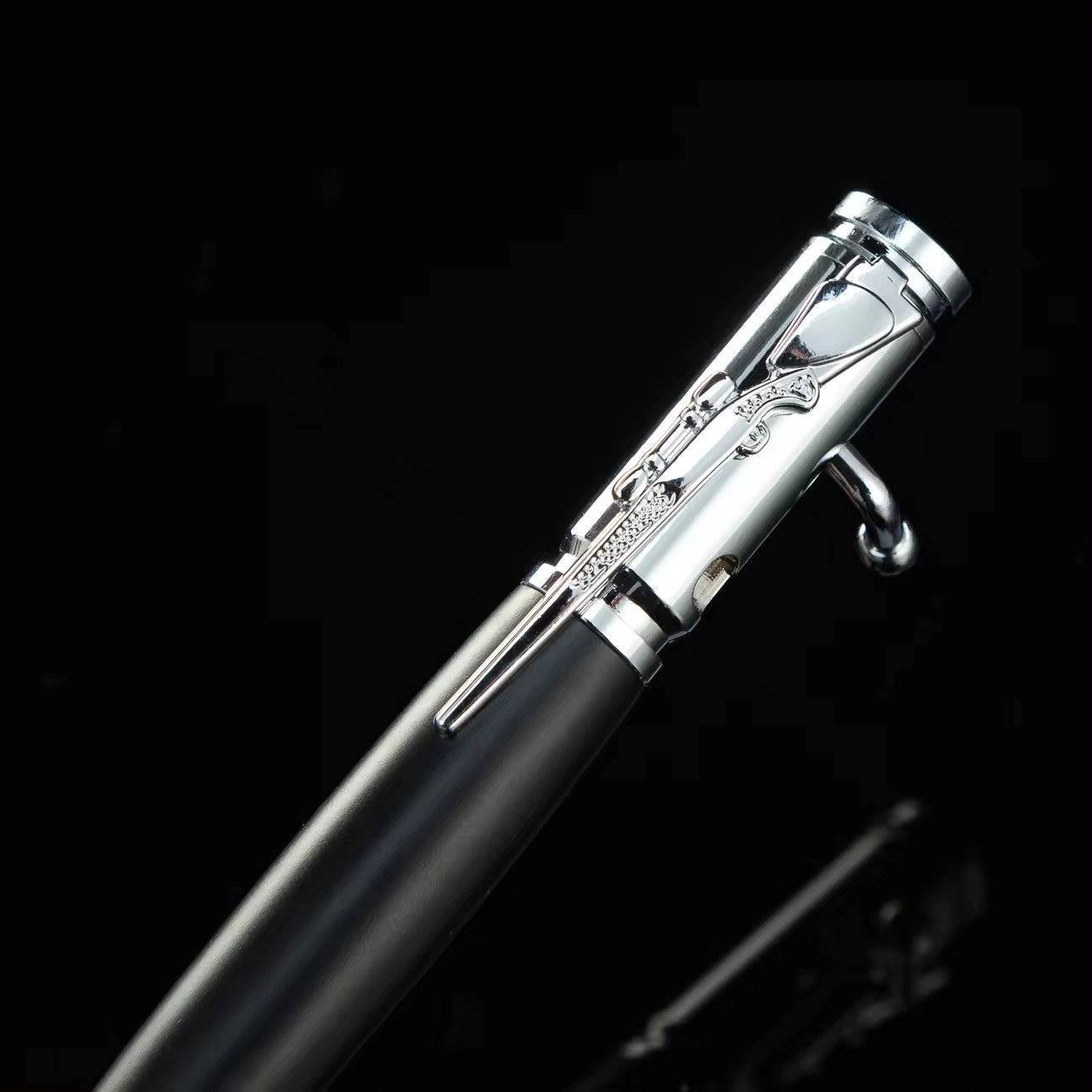 Wholesale Creative Metal Pen Press-Action Machine Gun Design Multi-Color Ballpoint Pen with Custom Logo for Business & Gift Use