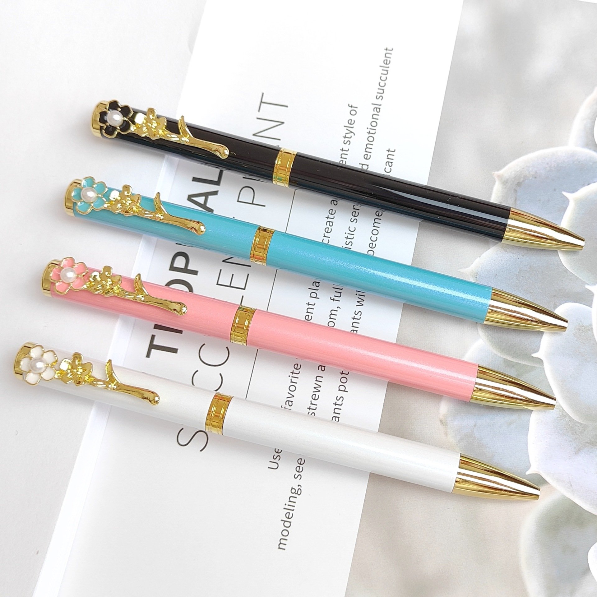 Flower Clip Beautiful Gift Gel Pen With Customized Logo Flower Diamond Metal Ballpoint Pen Personalized Luxury Ball Point
