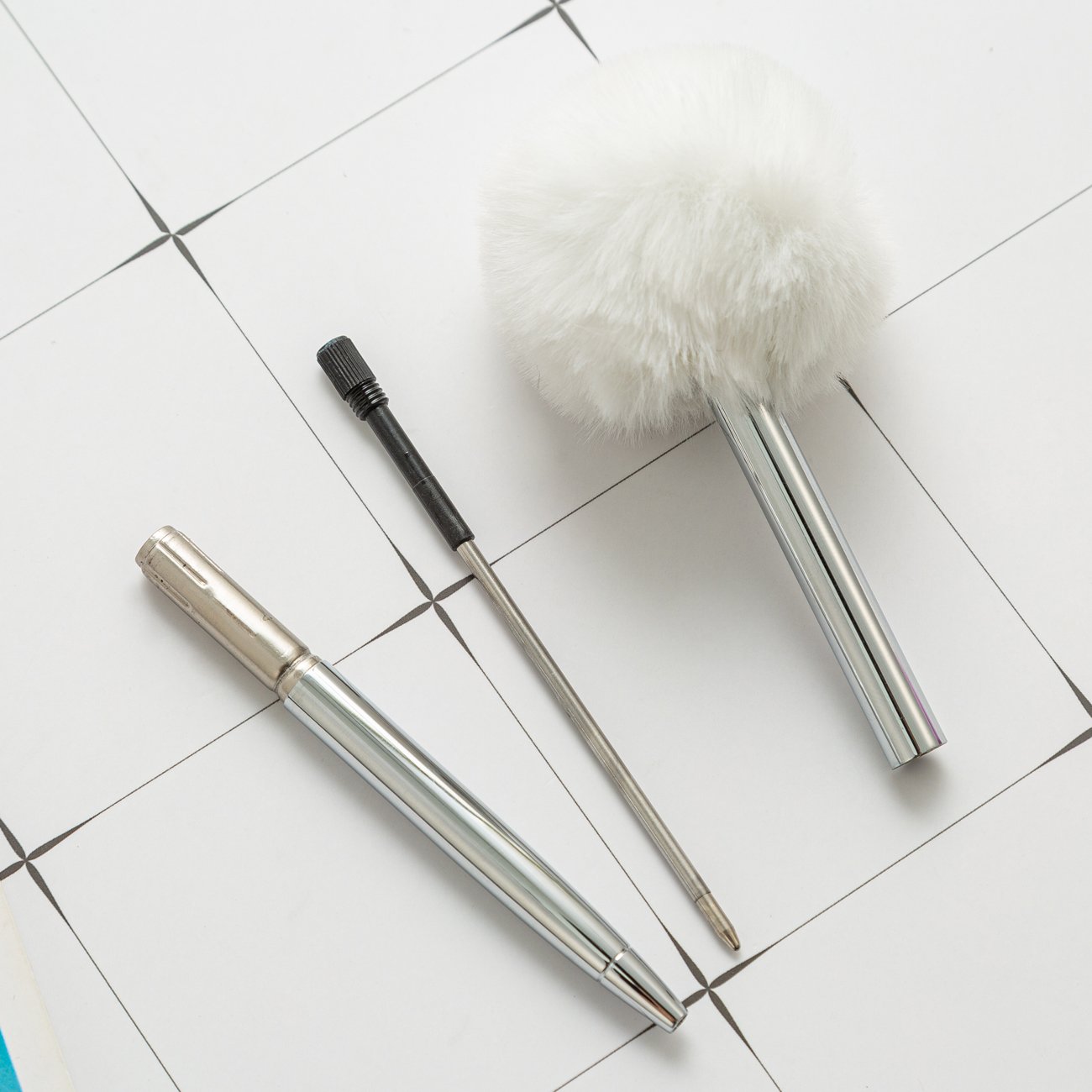 Wistiti Style Pom Pom Pen Kawaii Cute Bow Plush Ballpoint Pens fur ball decoration metal pen