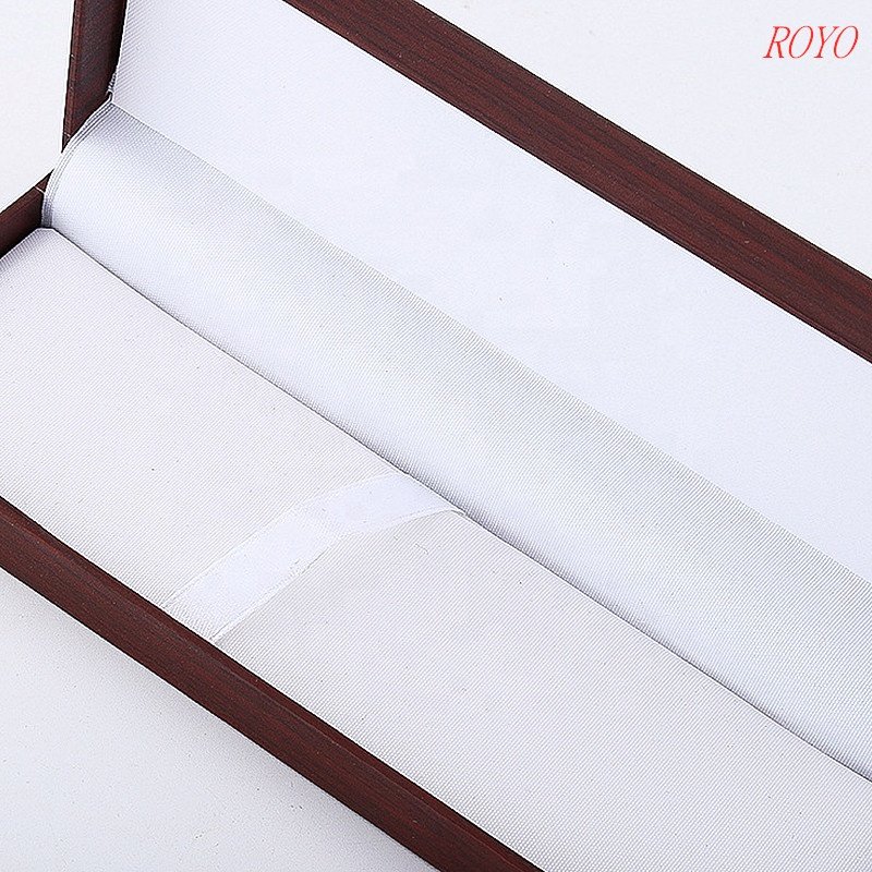 High Quality Custom Logo Black Gift Set for Ballpoint Metal Pens Promotional Items P-041 Made of Paper Kraft for Chocolate Use