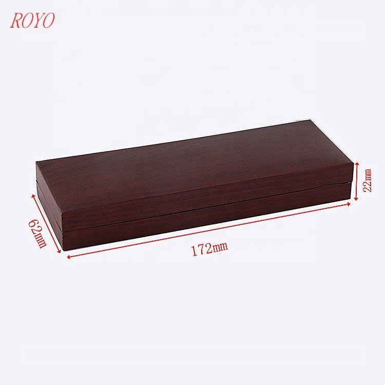 High Quality Custom Logo Black Gift Set for Ballpoint Metal Pens Promotional Items P-041 Made of Paper Kraft for Chocolate Use