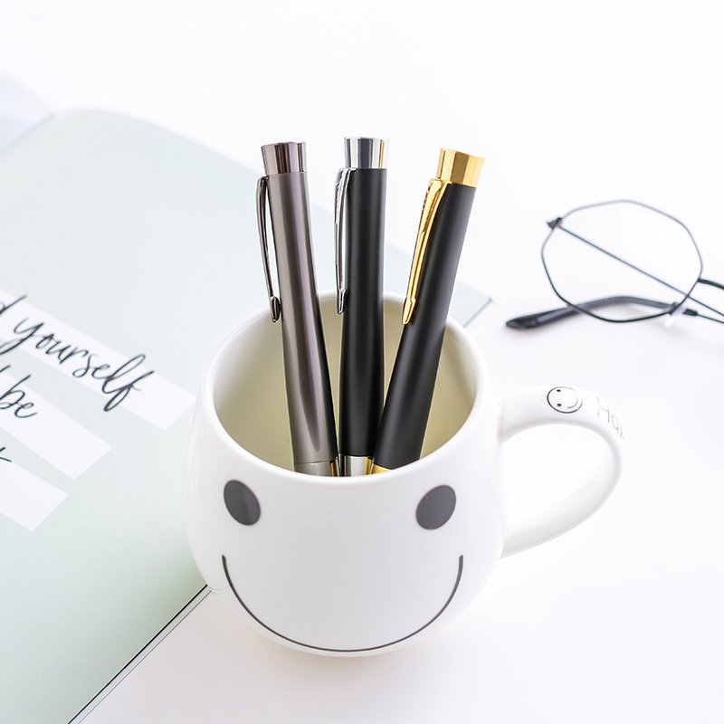 Manufacturer Direct Sales Metal Ball Pen With Logo Customized Advertising Ballpoint Pen Engraving Personal