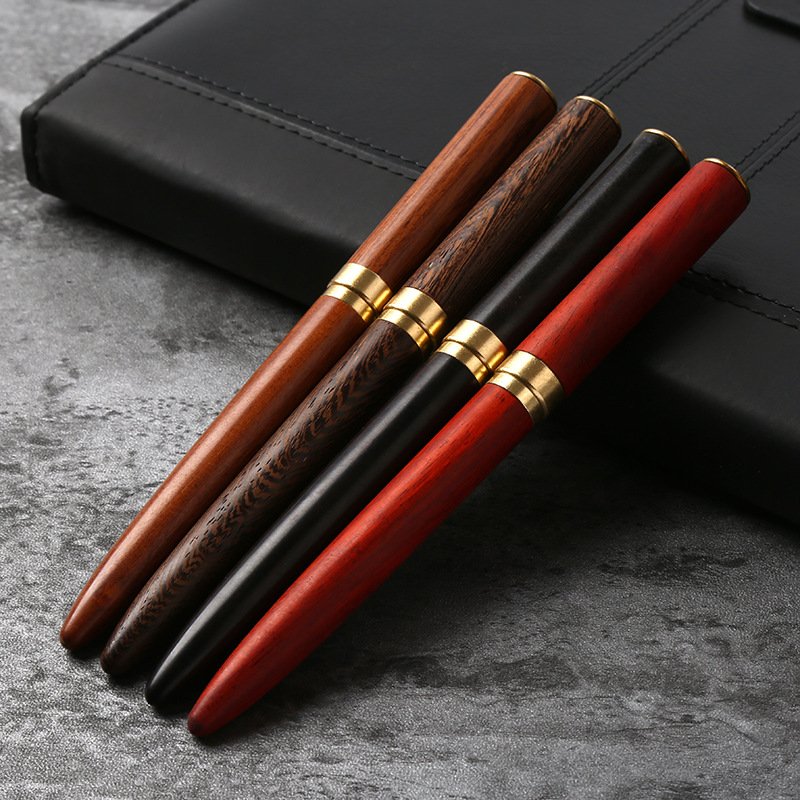 novedades para importar Antique Brazilian Rosewood Retro Engraved Pens Kingwood Gold Indian Whisky Wood Pen With Brass