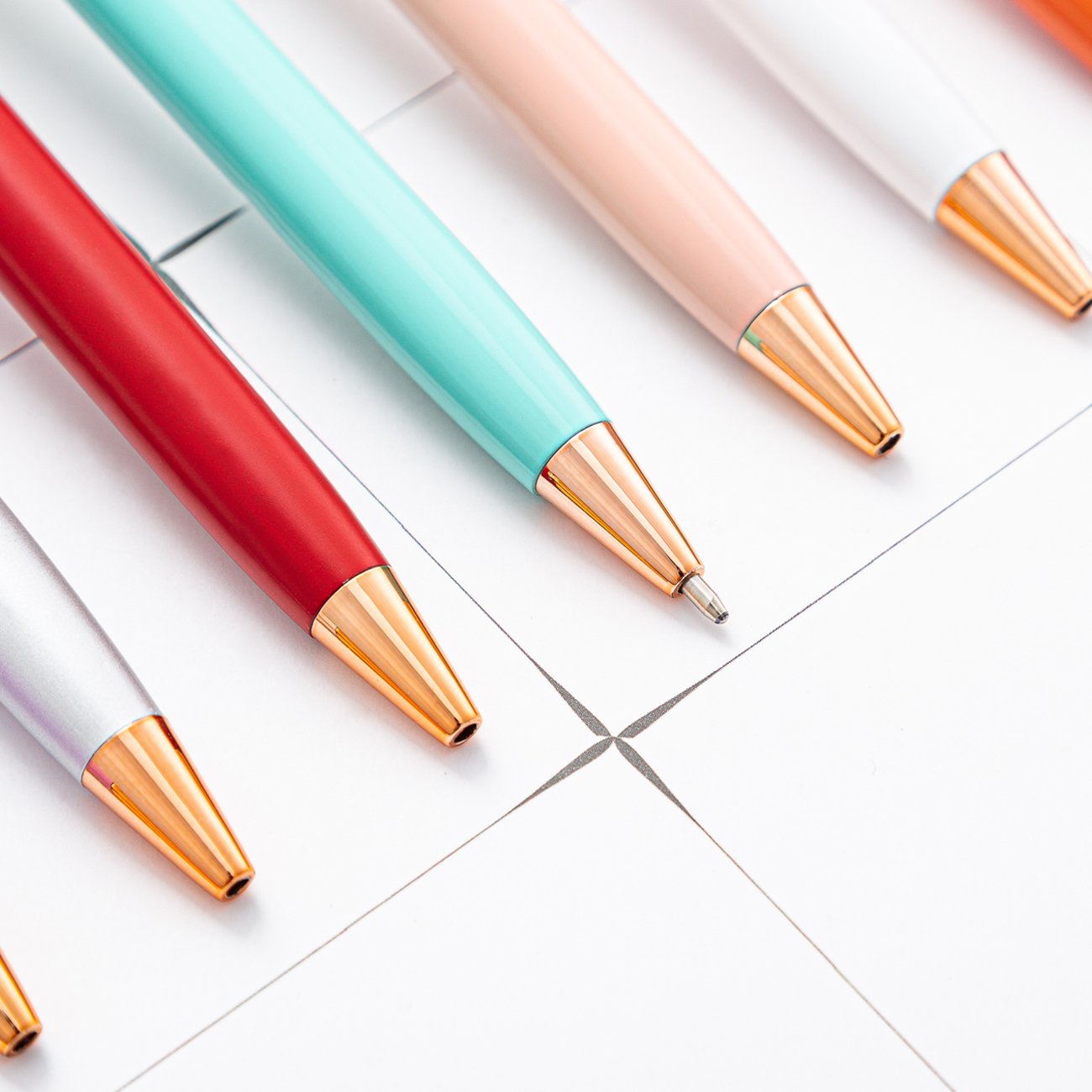 JH Custom Promotional Office Use Twist Action Ballpoint Pens