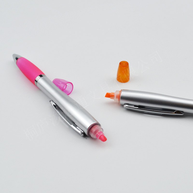 Factory's Double-Sided Color Highlighter Ballpoint Pens Multipurpose Twist Pens with Sports Metal Clip Plastic Material Gifts