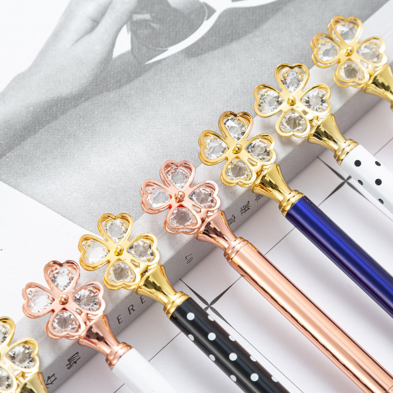 New Creative Fashion Design Metal Ballpoint Pen 1.0mm Four-leaf Clover Ballpoint Pen