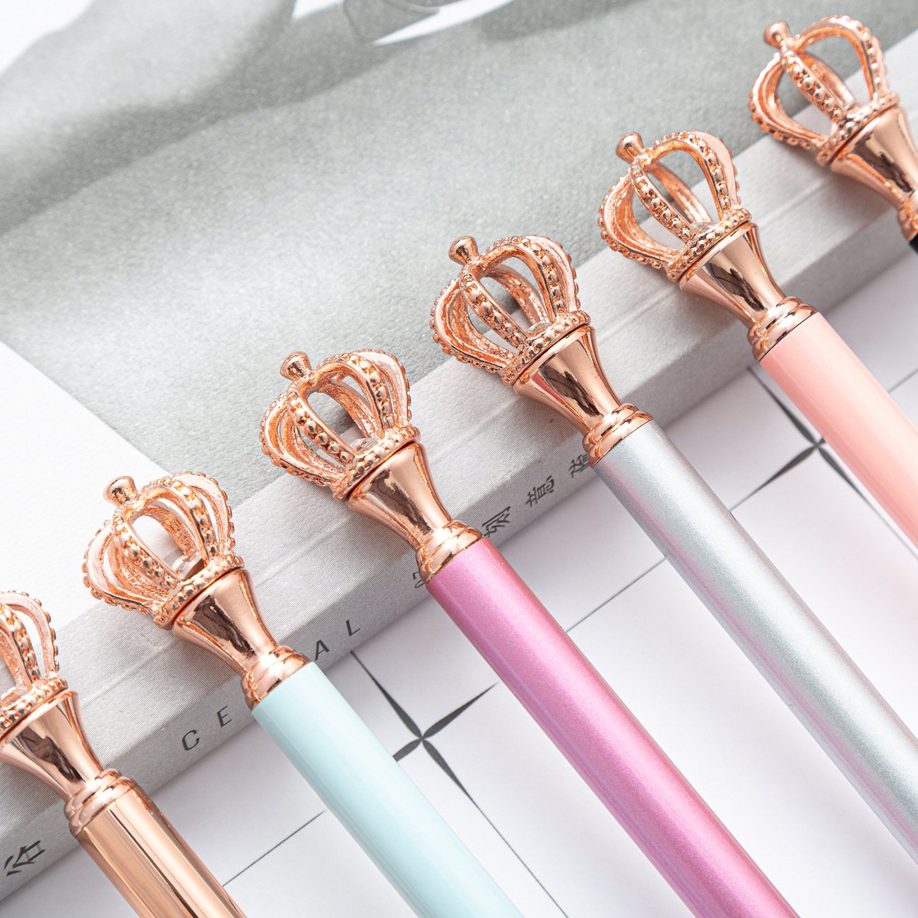 New Women's Fashion Crown Metal Ballpoint Pen Cartoon Cute Girl Crown Pen Printed Logo