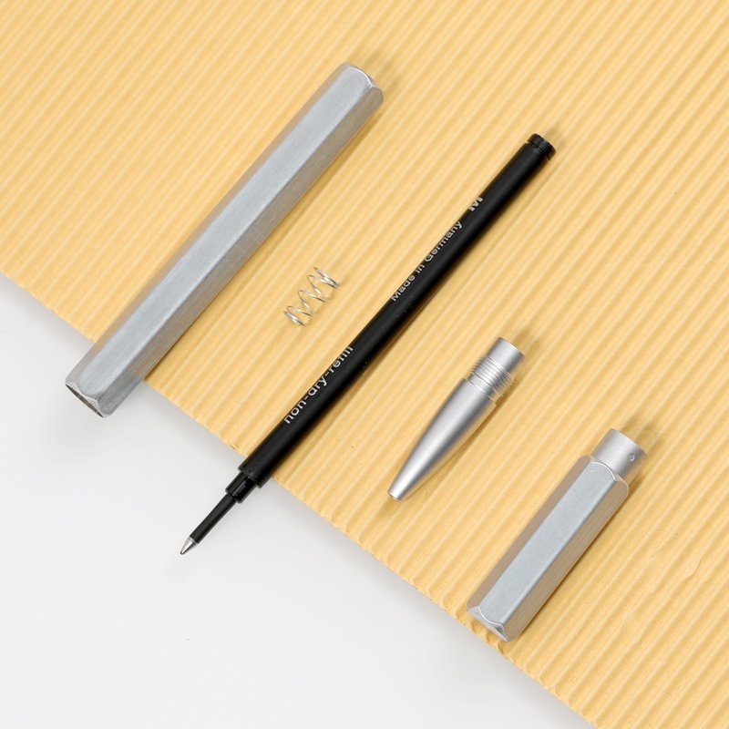 New Design Custom Logo Small Portable Metal Ballpoint Pen Business Gift Golden Pen High Quality Professional Pen Office Supply