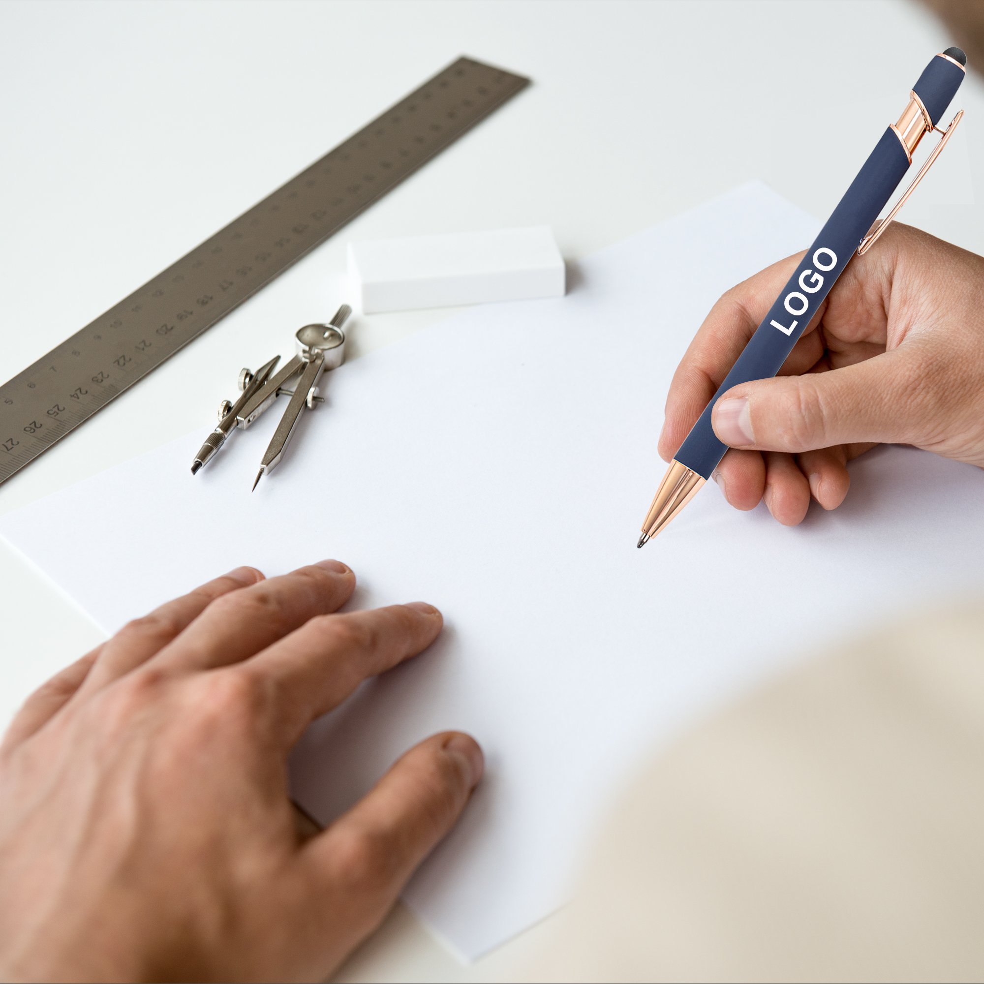Promotional Rubber Custom Logo Metal Ballpoint Pens With Mulit-Color Printed Manufactures For Touch Screen Stylus Gifts