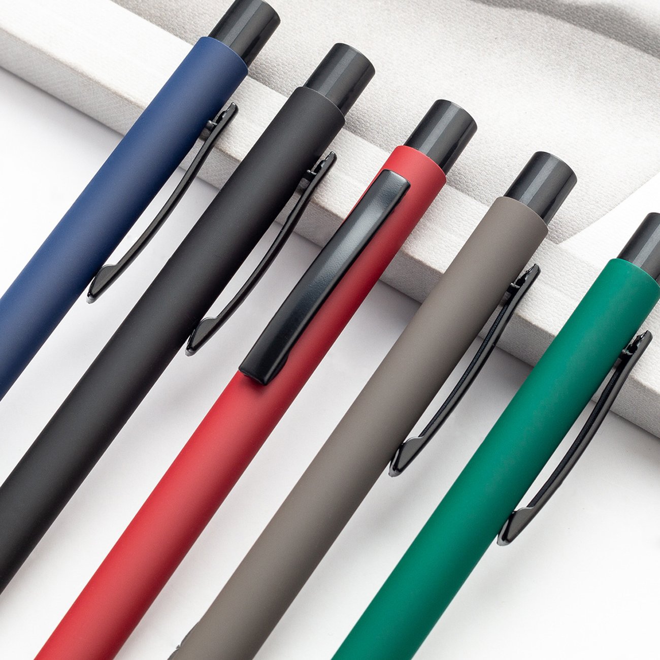 Multi-color Soft Body 1.0mm Metal Ballpoint Pen Advertising Pen Office Supplies Business Promotional Gift Pen