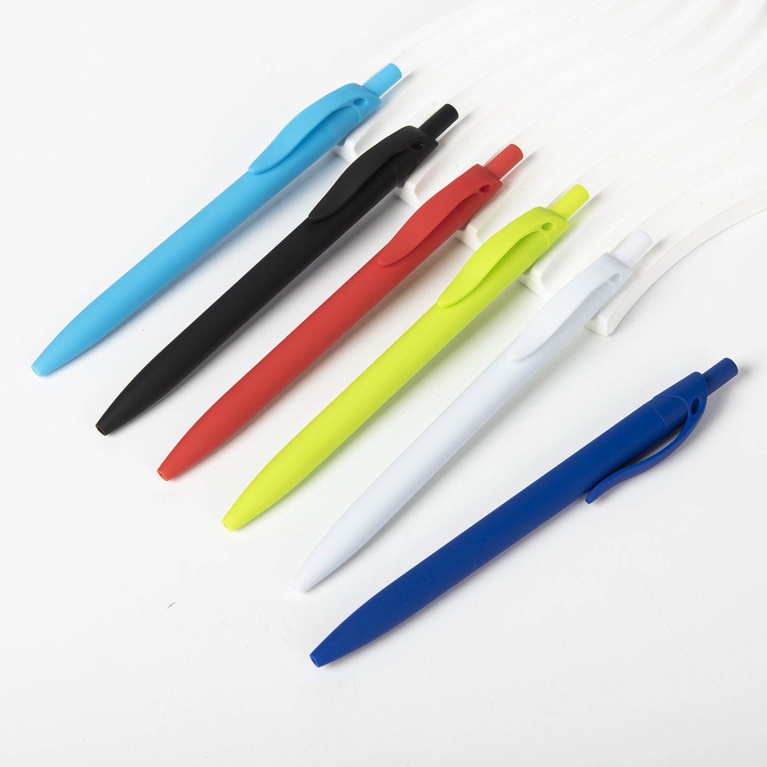 Hot Selling Tactile Plastic Multicolor Body 1mm Sugar Ballpoint Custom Pens For Girls