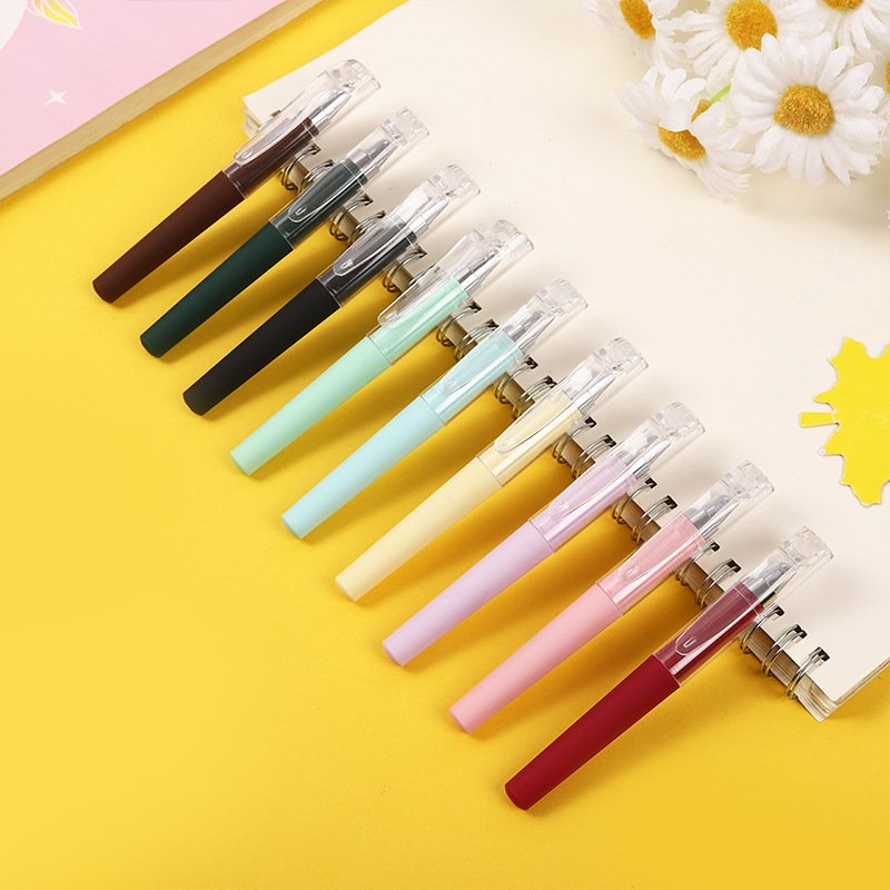 Promotional Custom LOGO Portable Plastic Pens Short Mini Pocket 0.5mm Gel Pen Advertising Signature Pens