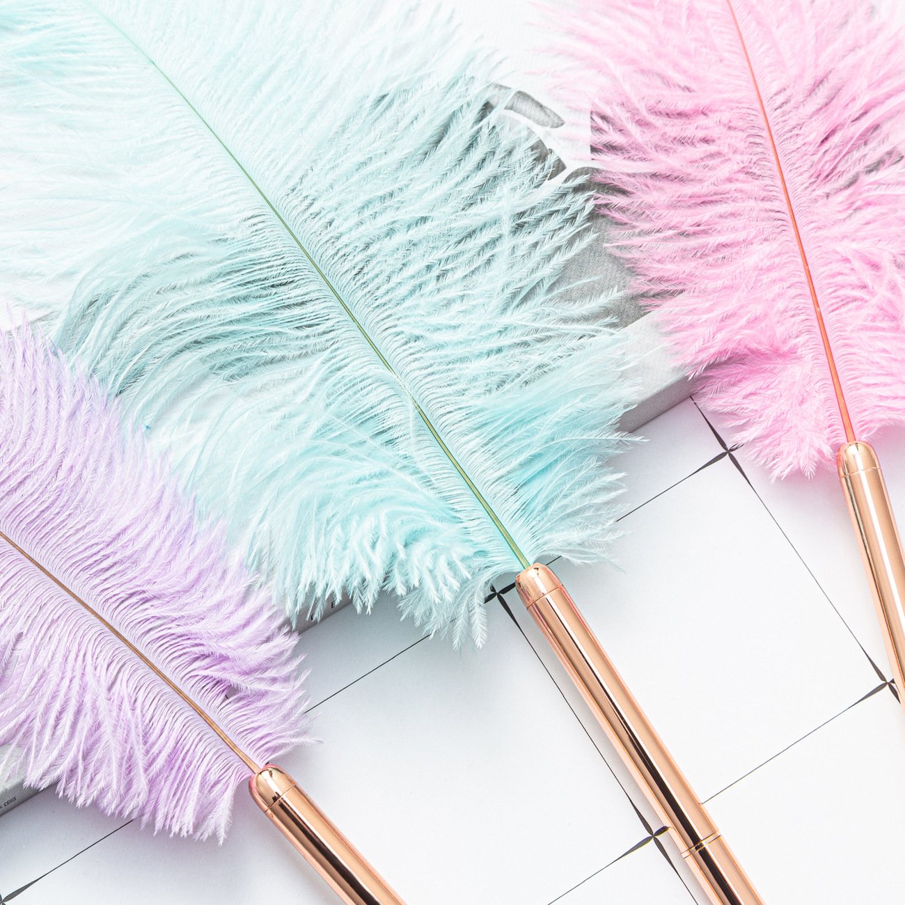 Novelty Craft Retro Style Neutral Feather Pen Creative School Office Multi-color Pen Feather Metal Ballpoint Pens