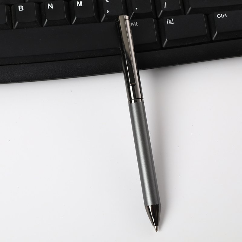 2024 new heavy luxury pen gift logo customized metal ballpoint pen carbon fiber pen