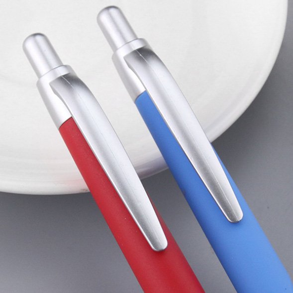 Promotional Personalised Logo Cheap Plastic Ball Pen Pens With Custom Logo Promotional Ballpoint Pen