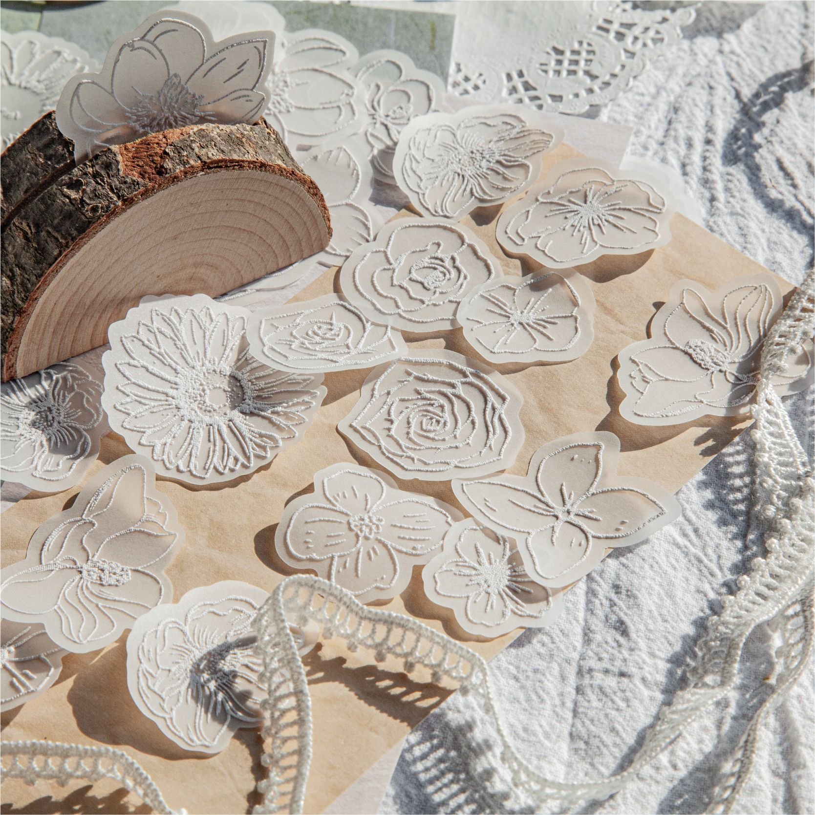 30pcs/pack Sulphuric Acid Paper Flowers White Tea Series Stereoscopic Foam Handbook Decoration Materials