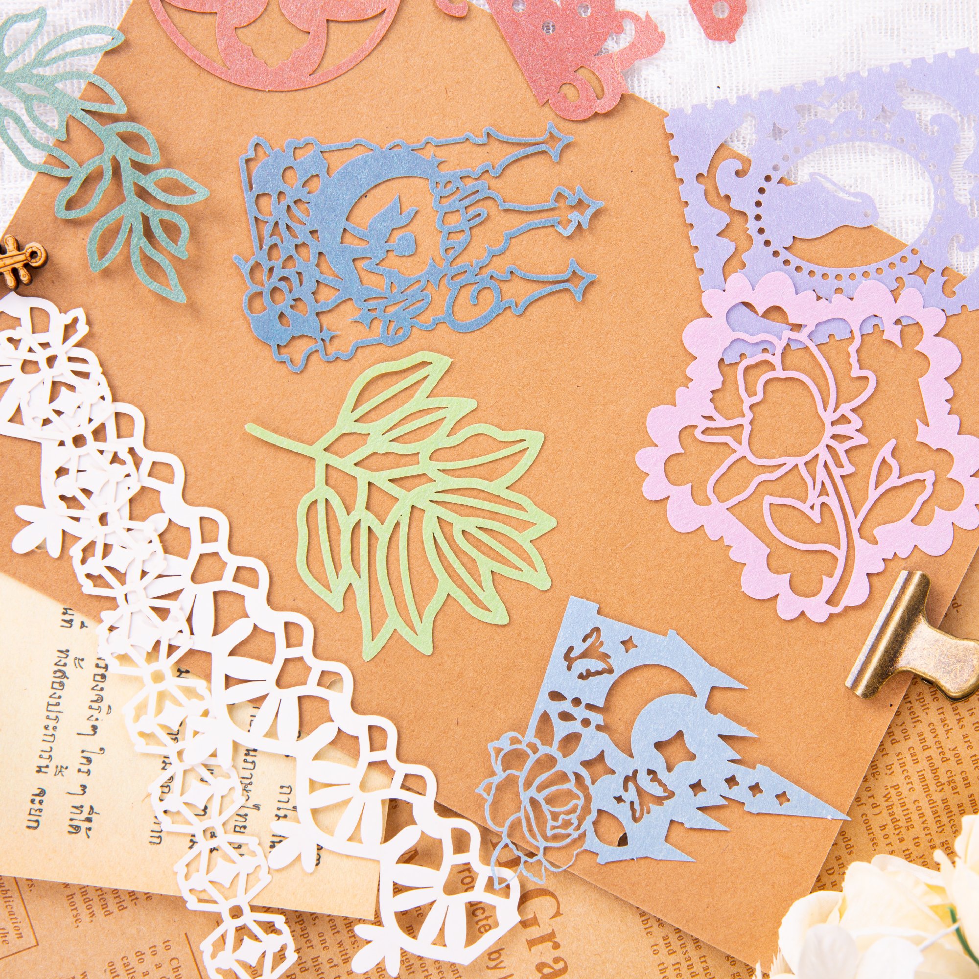 Versatile Simplicity Lace Series Memo Pads Magnetic Loose Leaf Paper Handwritten Base with Hollow Out for Stationery Office Gift