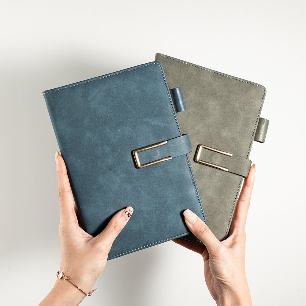 Diary Book Hardcover Journal Custom Logo Handwriting School Note Book For Students Luxury Pen A5 Notebook
