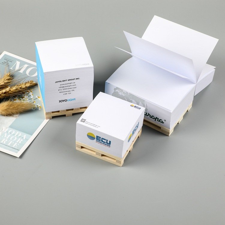 Hign Quality Custom Memo Pad Logo Square Wooden Pallet For Business Office Notepad Custom Paper Block Memo Sticky Note Cube