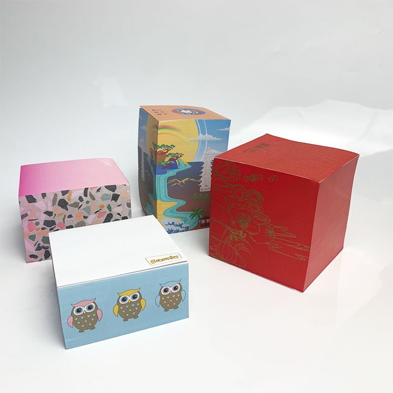 High quality paper customized Sticky Notes Cube Four-Side Printed Memo Pad for Business School Supplies