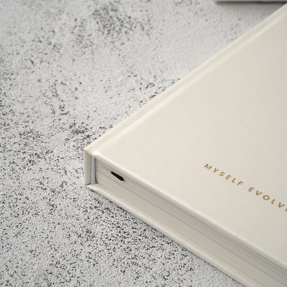 Hot Sale Stationery Custom A5 White Myself PU Leather Journal Girls Planner Notebook Gift Set